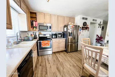 4623 W Mission Lane, Glendale, AZ 85302 - Photo 13