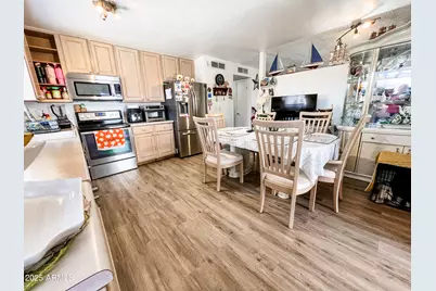 4623 W Mission Lane, Glendale, AZ 85302 - Photo 11