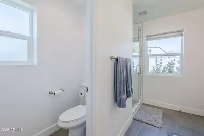 4402 E Montecito Avenue, Phoenix, AZ 85018 - Photo 27