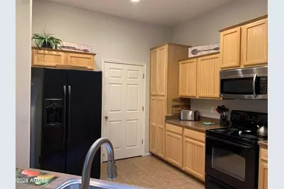 14575 W Mountain View Boulevard #12112, Surprise, AZ 85374 - Photo 11