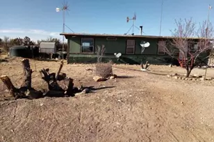 5803 Dark Canyon Dr, Winslow, AZ 86047 - Photo 5