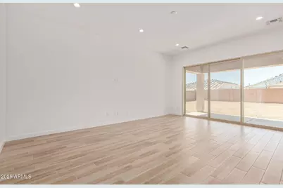 15833 W Bronco Trail, Surprise, AZ 85387 - Photo 7