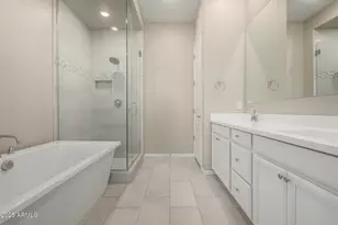 14045 W Desert Flower Dr, Goodyear, AZ 85395 - Photo 7