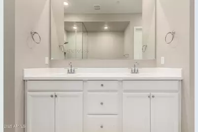 14045 W Desert Flower Drive, Goodyear, AZ 85395 - Photo 19