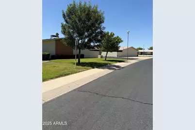 13822 N Silverbell Drive #15C, Sun City, AZ 85351 - Photo 3