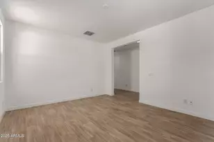 21348 N Belt Dr, Maricopa, AZ 85138 - Photo 17