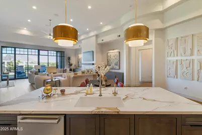 2 Biltmore Estate #313, Phoenix, AZ 85016 - Photo 21