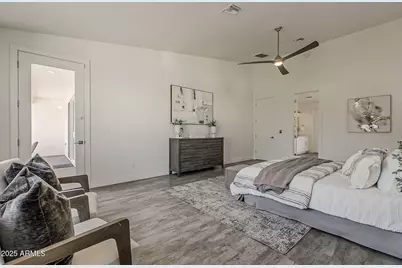 3834 E Clarendon Avenue, Phoenix, AZ 85018 - Photo 31