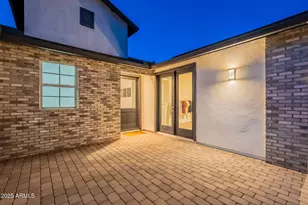 3834 E Clarendon Ave, Phoenix, AZ 85018 - Photo 5