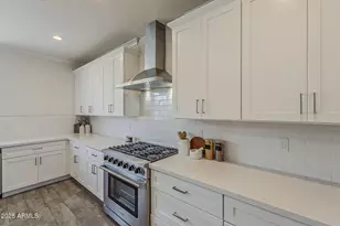 3834 E Clarendon Ave, Phoenix, AZ 85018 - Photo 19