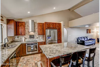 6520 E Peak View Road, Cave Creek, AZ 85331 - Photo 17