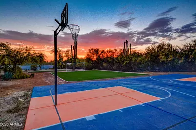 6520 E Peak View Road, Cave Creek, AZ 85331 - Photo 65