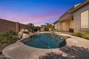 6886 W Mazatzal Dr, Peoria, AZ 85383 - Photo 11