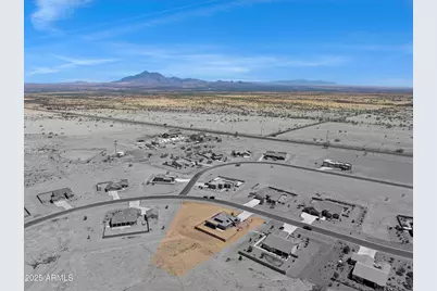 6647 E Big Spur Circle, Hereford, AZ 85615 - Photo 37