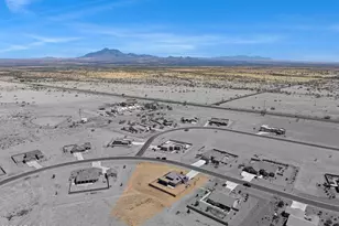 6647 E Big Spur Cir, Hereford, AZ 85615 - Photo 37