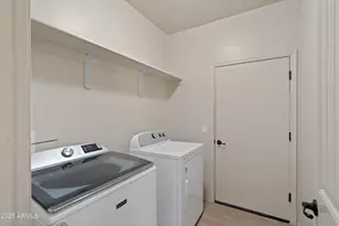 6647 E Big Spur Cir, Hereford, AZ 85615 - Photo 23