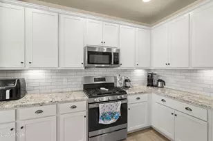 6647 E Big Spur Cir, Hereford, AZ 85615 - Photo 13