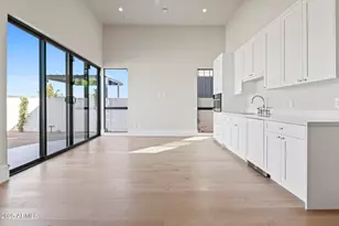 8503 S 9th Dr, Phoenix, AZ 85041 - Photo 29