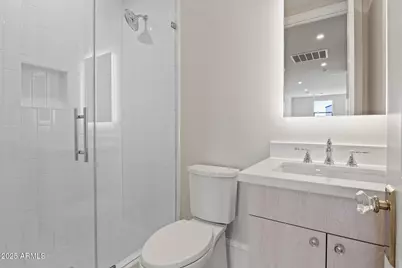 8503 S 9th Drive #17, Phoenix, AZ 85041 - Photo 41