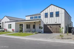 8503 S 9th Dr, Phoenix, AZ 85041 - Photo 1