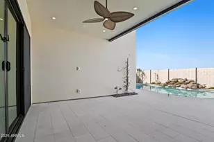 8503 S 9th Dr, Phoenix, AZ 85041 - Photo 43