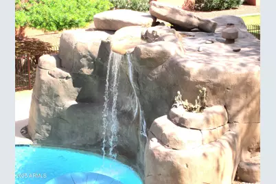 12222 N Paradise Village Parkway S #325, Phoenix, AZ 85032 - Photo 1