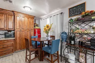 2022 W Aster Dr, Phoenix, AZ 85029 - Photo 7