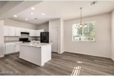 823 E Agua Fria Lane, Avondale, AZ 85323 - Photo 5