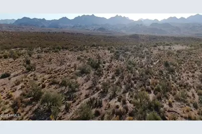 21F-2 W Silverado Parkway West -- #21F-2, Kingman, AZ 86401 - Photo 3