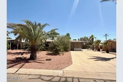 735 E Desert Avenue, Apache Junction, AZ 85119 - Photo 1