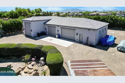 16645 W Papago Street, Goodyear, AZ 85338 - Photo 9