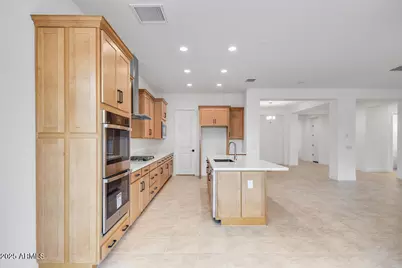 17836 W Pasadena Avenue, Litchfield Park, AZ 85340 - Photo 19