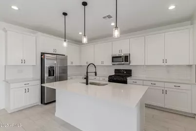 5424 W Manzanita Drive, Glendale, AZ 85302 - Photo 3