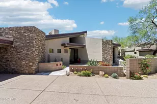 10651 E Fernwood Ln, Scottsdale, AZ 85262 - Photo 3