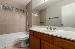 9002 W Caribbean Ln, Peoria, AZ 85381 - Photo 25