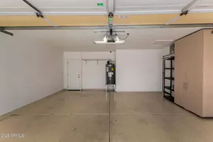 9002 W Caribbean Ln, Peoria, AZ 85381 - Photo 27