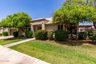 9002 W Caribbean Lane, Peoria, AZ 85381 - Photo 3
