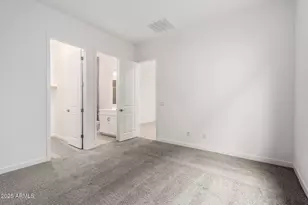 27611 N 176th Dr, Surprise, AZ 85387 - Photo 31