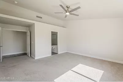 15360 N 87th Avenue, Peoria, AZ 85381 - Photo 9