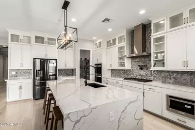 18139 W Oregon Court, Litchfield Park, AZ 85340 - Photo 9