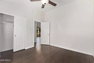 2250 E Deer Valley Rd, Phoenix, AZ 85024 - Photo 25