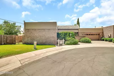 7037 N 11th, Phoenix, AZ 85021 - Photo 1