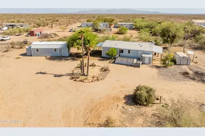 455 W Green, Morristown, AZ 85342 - Photo 1