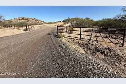 650 W Bralliar Road #-, Wickenburg, AZ 85390 - Photo 13