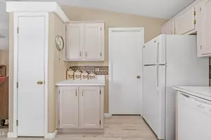 2400 E Baseline Ave, Apache Junction, AZ 85119 - Photo 25