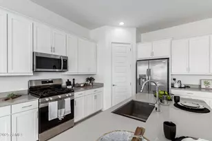 3089 N 200th Ave, Buckeye, AZ 85396 - Photo 17