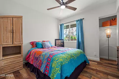 8326 E Crestwood Way, Scottsdale, AZ 85250 - Photo 27