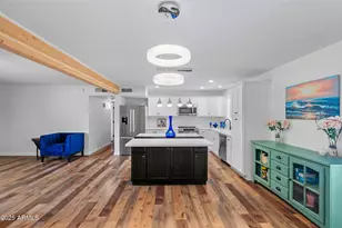 8326 E Crestwood Way, Scottsdale, AZ 85250 - Photo 15