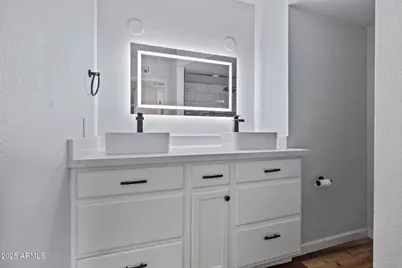 8326 E Crestwood Way, Scottsdale, AZ 85250 - Photo 29