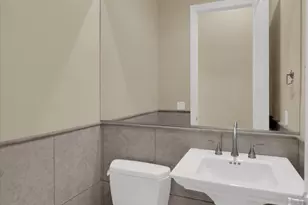 8031 W Morten Ave, Glendale, AZ 85303 - Photo 53